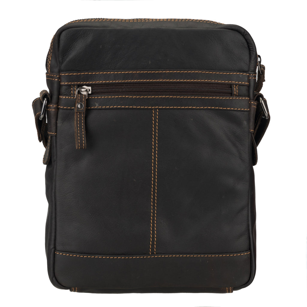 Brown Denver leather crossbody bag by Minori Leather, unisex style with adjustable strap and sleek design.