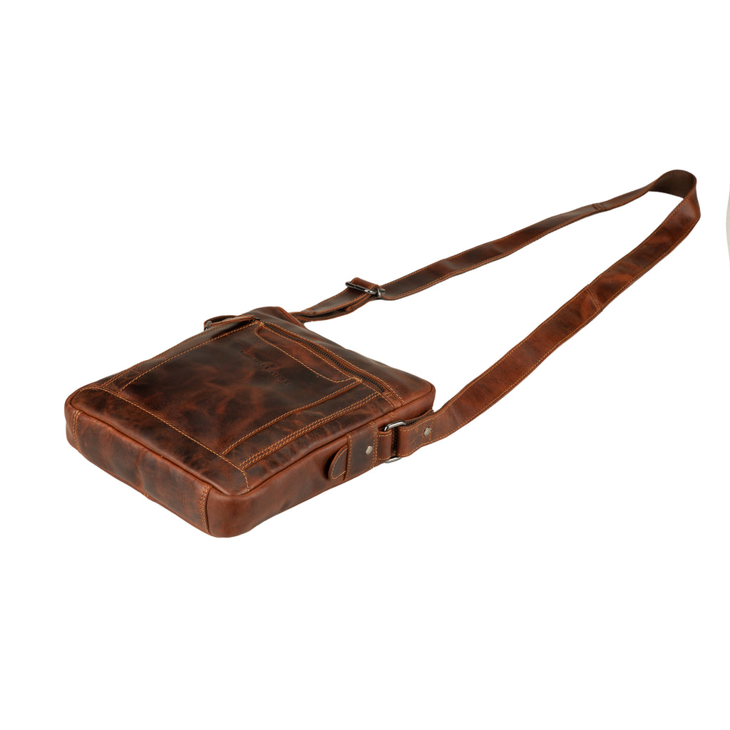 Tokyo Leather Crossbody Bag in Chestnut