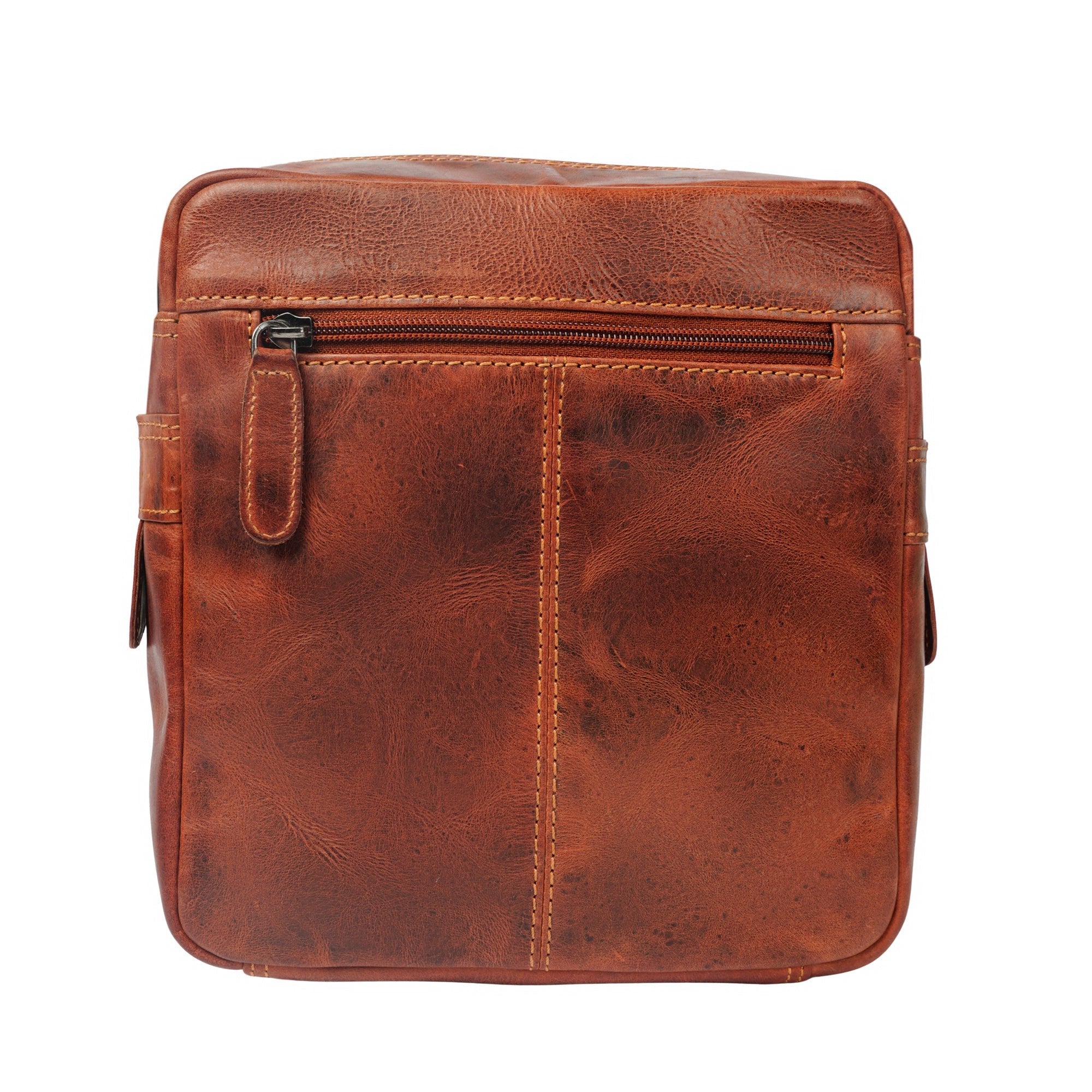 Minori Leather Harbor leather crossbody bag in chestnut with adjustable strap and sleek design.